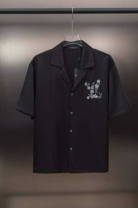 Picture of LV Shirts Short _SKULVS-XLxftr0928632